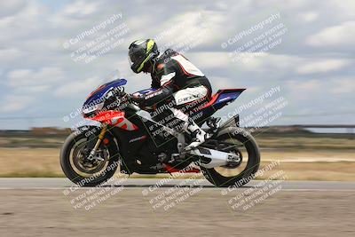 media/Apr-26-2024-TrackDaz (Fri) [[c4b677d280]]/C Group/140pm (Wheelie Bump)/